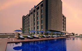 Radisson Blu Hotel New Delhi Paschim Vihar Nova Deli Exterior photo