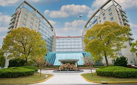 Ramada Plaza Shanghai Pudong Airport - A Journey Starts At The Pvg Airport Xangai Exterior photo