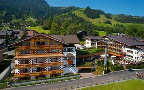 Hotel Kaiserhof Kitzbuhel, 4 Sterne Superior Kitzbühel Exterior photo