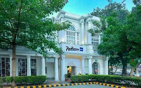 Radisson Blu Marina Hotel Connaught Place Nova Deli Exterior photo