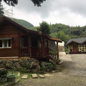 Jin Zu Cottage Lugu Exterior photo