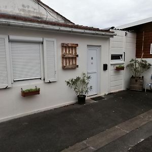 Samanke Lounge Floirac (Gironde) Exterior photo