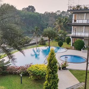 River Terrace Resort&Spa Kochi Exterior photo