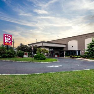 Red Roof Inn Plus Newark Liberty Airport - Carteret Exterior photo