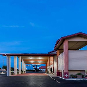 Super 8 By Wyndham Waco/Mall Area Tx Exterior photo
