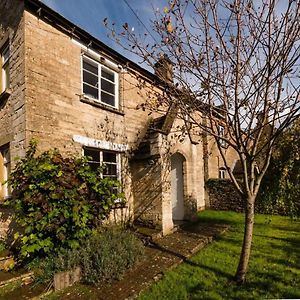 Lovely Cosy Stone Cottage In Tetbury Cotswolds Exterior photo