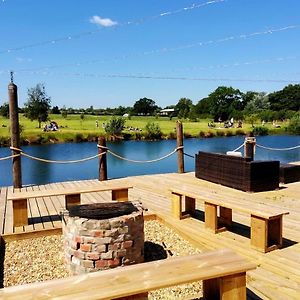 Old Buckenham Country Park Exterior photo