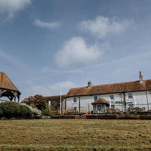 The Ferry House Eastchurch Exterior photo