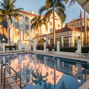 Hilton Garden Inn Boca Raton Exterior photo