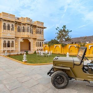 Stayvista'S Grandiose Manor - Pet-Friendly Villa With Outdoor Pool, Lawn, And Terrace Udaipur Exterior photo