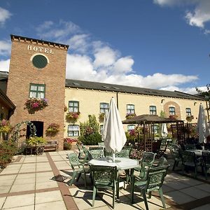 Corn Mill Lodge Hotel Leeds (West Yorkshire) Exterior photo