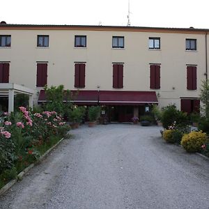 Villa Belfiore Ostellato Exterior photo
