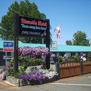 Riverside Motel Port Alberni Exterior photo