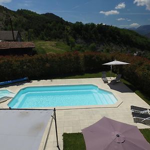 Chambres D'Hotes La Dorgisane Venterol (Alpes-de-Haute-Provence) Exterior photo