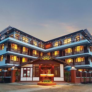 Hotel Maineli Nyaung Shwe Exterior photo