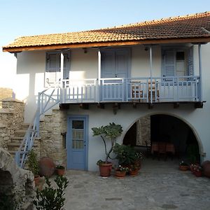 Konatzi Tou Flokka Apartments Agios Theodoros Exterior photo