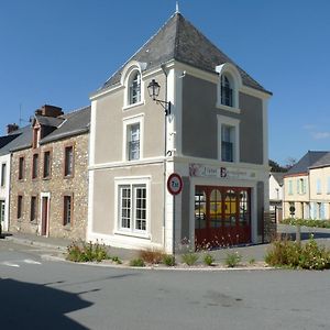 Beausejour Sainte-Suzanne (Mayenne) Exterior photo
