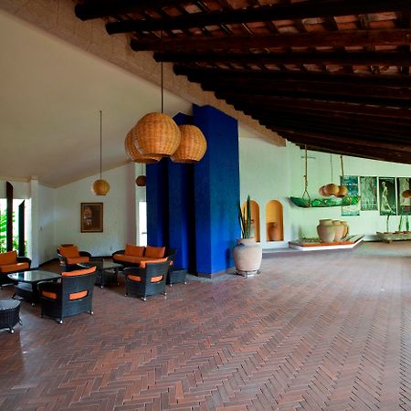 Hotel Ciudad Real Palenque Interior foto