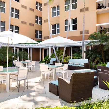 Courtyard By Marriott Miami Aventura Mall Exterior foto