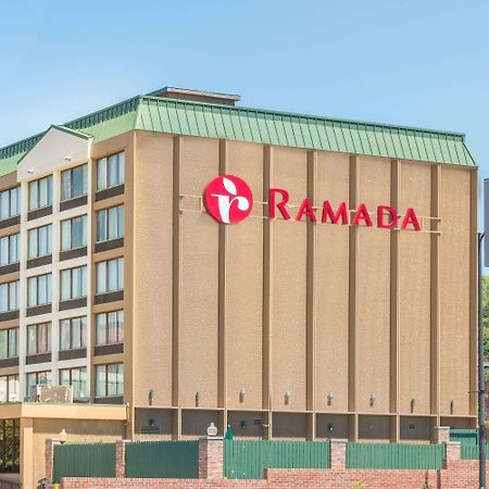 Ramada By Wyndham Cumberland Downtown Hotel Exterior foto