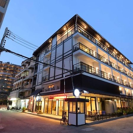 The Golden Ville Boutique Hotel And Spa Pattaya Exterior foto