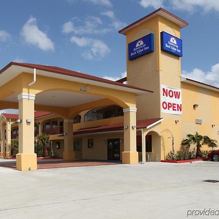 Americas Best Value Inn And Suites Houston / Tomball Parkway Exterior foto