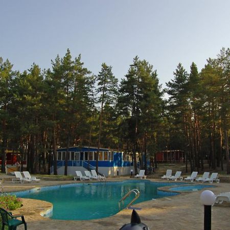 Buymerivka Pine Spa-Resort Okhtyrka Instalações foto