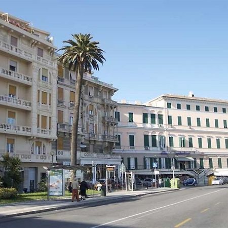 Hotel Mediterranee Génova Exterior foto