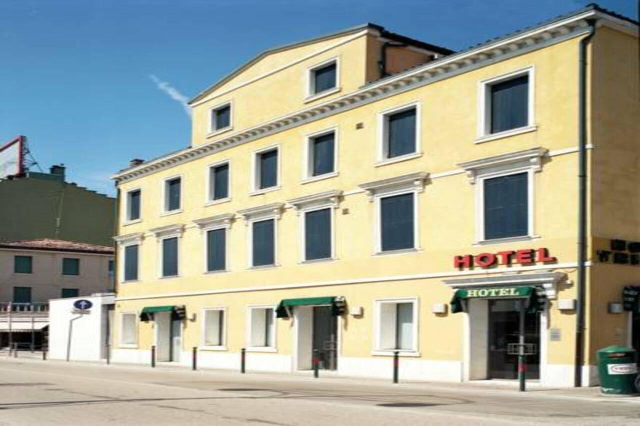 Hotel Trieste Mestre Exterior foto