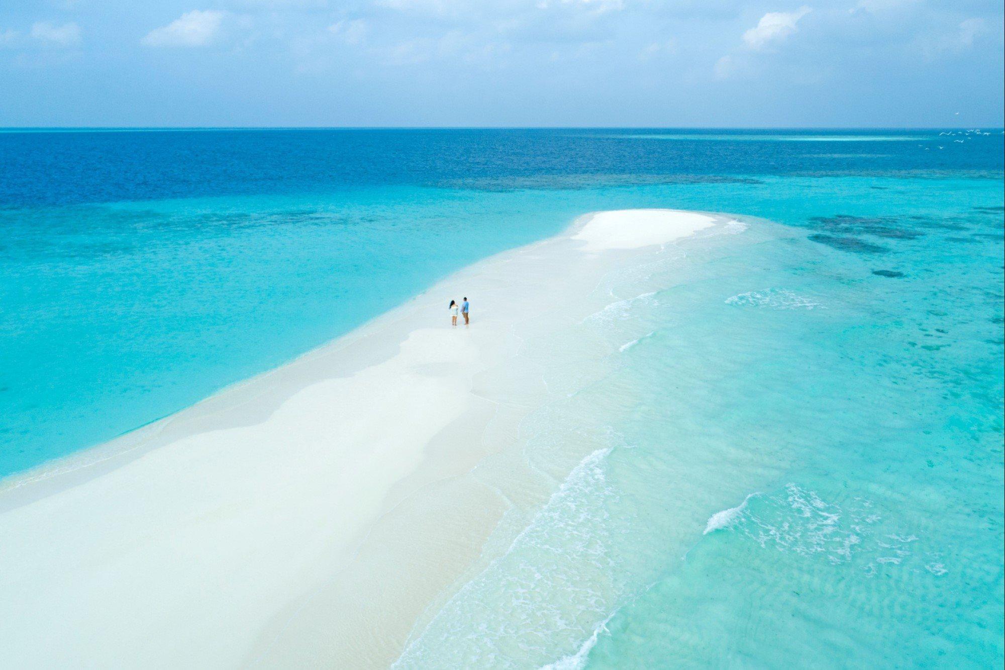 Taj Coral Reef Resort & Spa Hembadhu Island Exterior foto