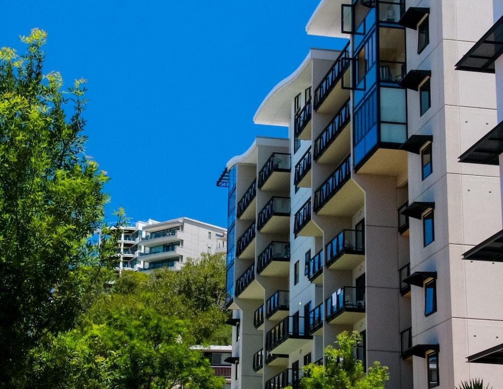 Nesuto Mounts Bay Aparthotel Perth Exterior foto
