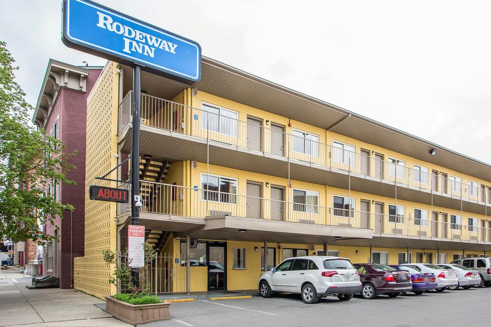Red Roof Inn York Downtown Exterior foto