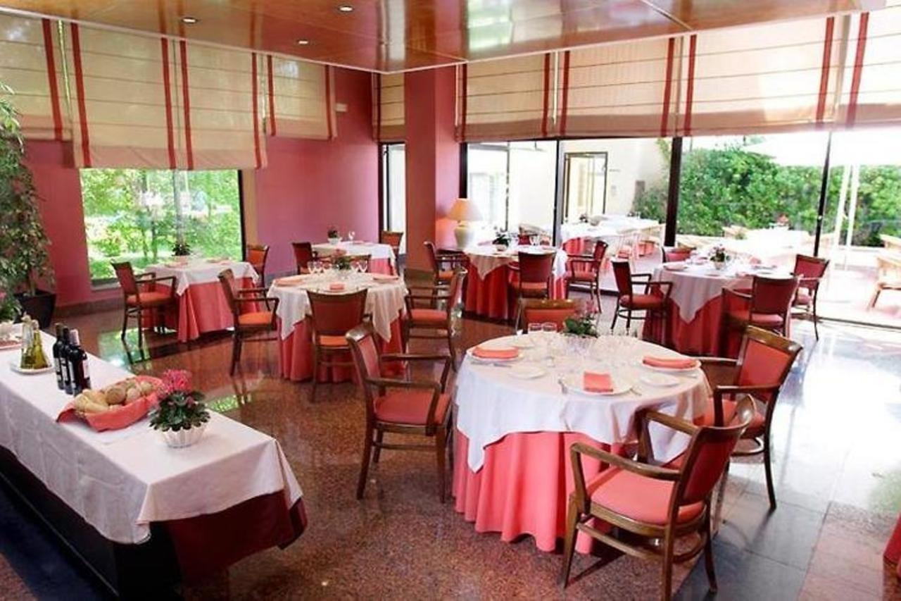 La Moraleja Hotel Alcobendas Restaurante foto
