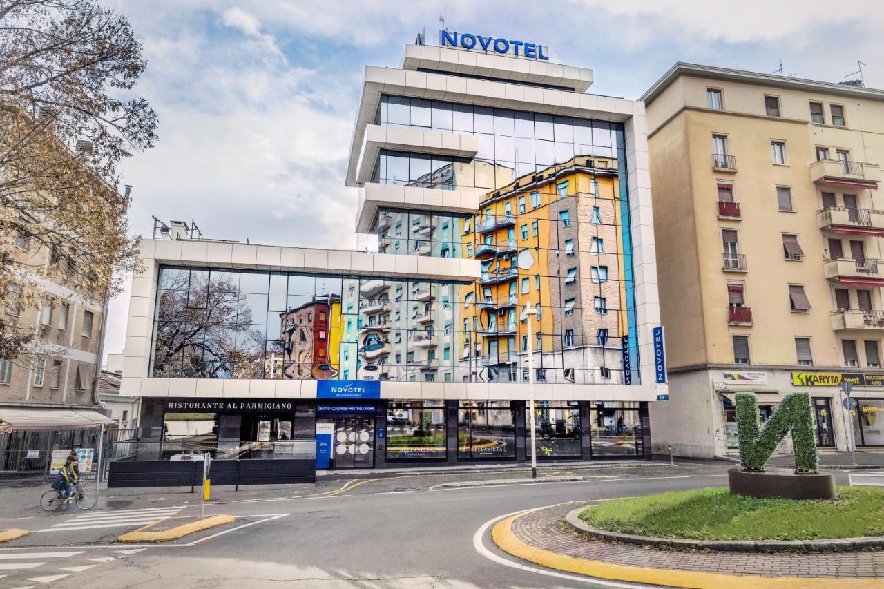 Novotel Parma Centro Exterior foto