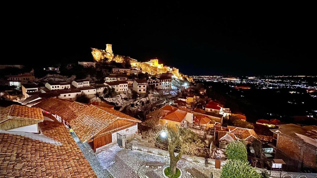 Hotel Panorama Kruje View On The Castle And The Old Town Exterior foto