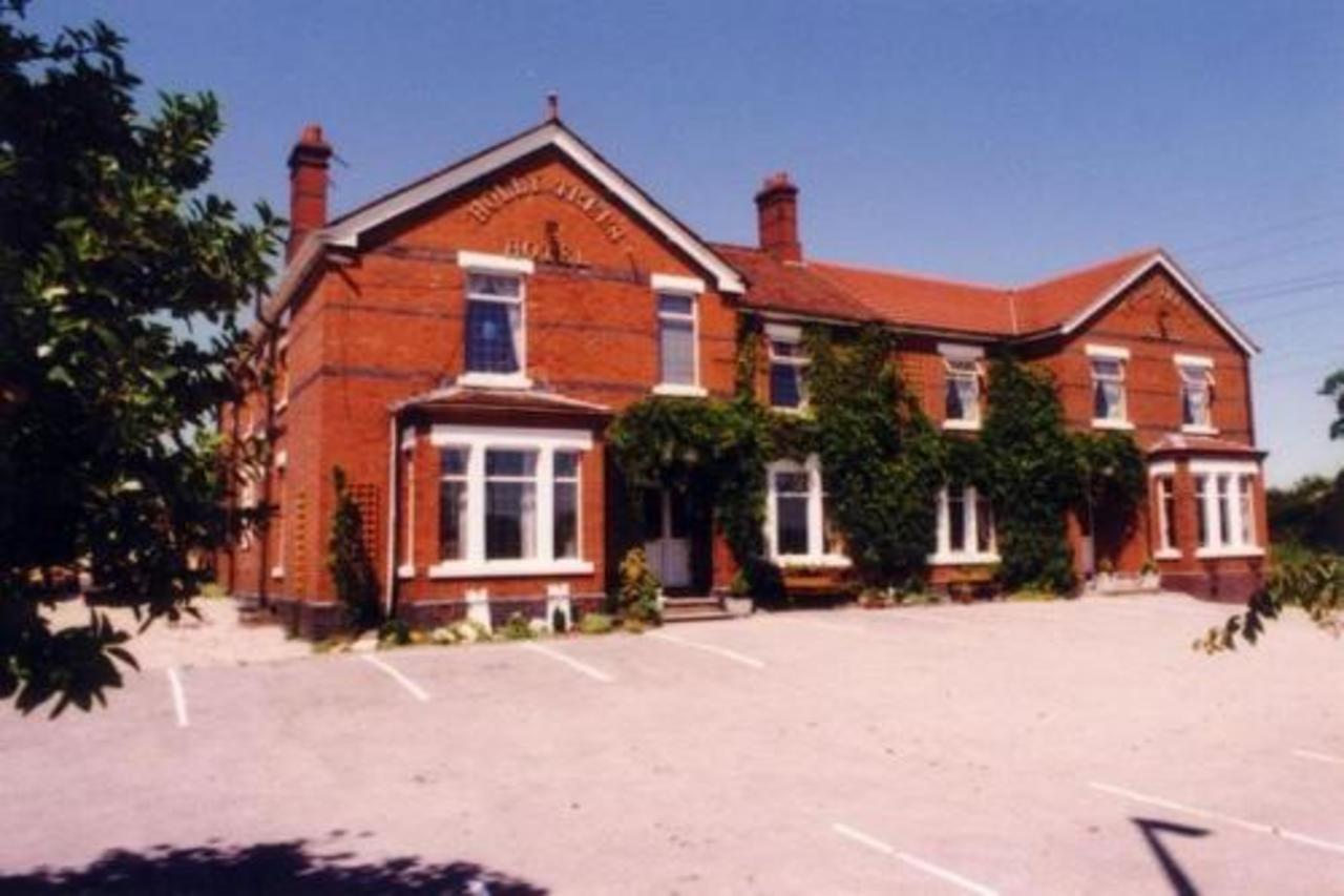 Holly Trees Hotel Alsager Exterior foto