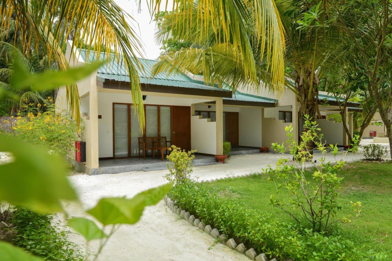 Adaaran Select Huduran Fushi Hotel Hudhuranfushi Exterior foto