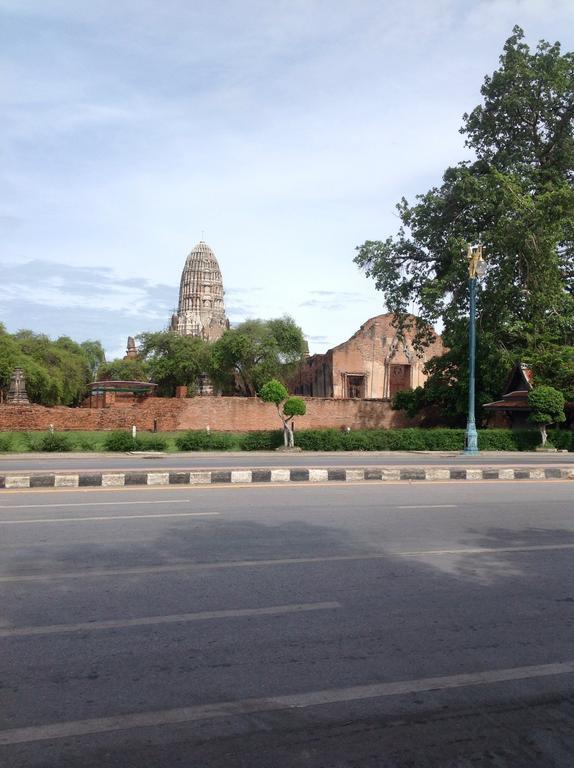 Casa Ayutthaya Acomodação com café da manhã Exterior foto