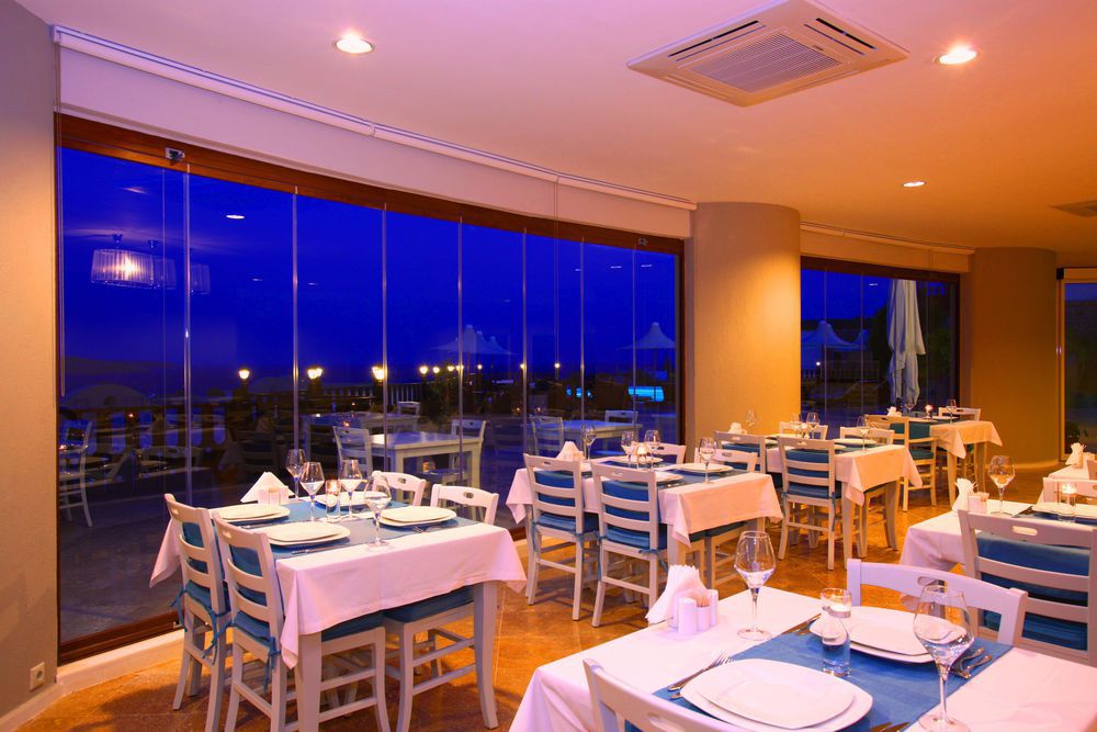 Temenos Luxury Suites Hotel & Spa Ortakent Restaurante foto