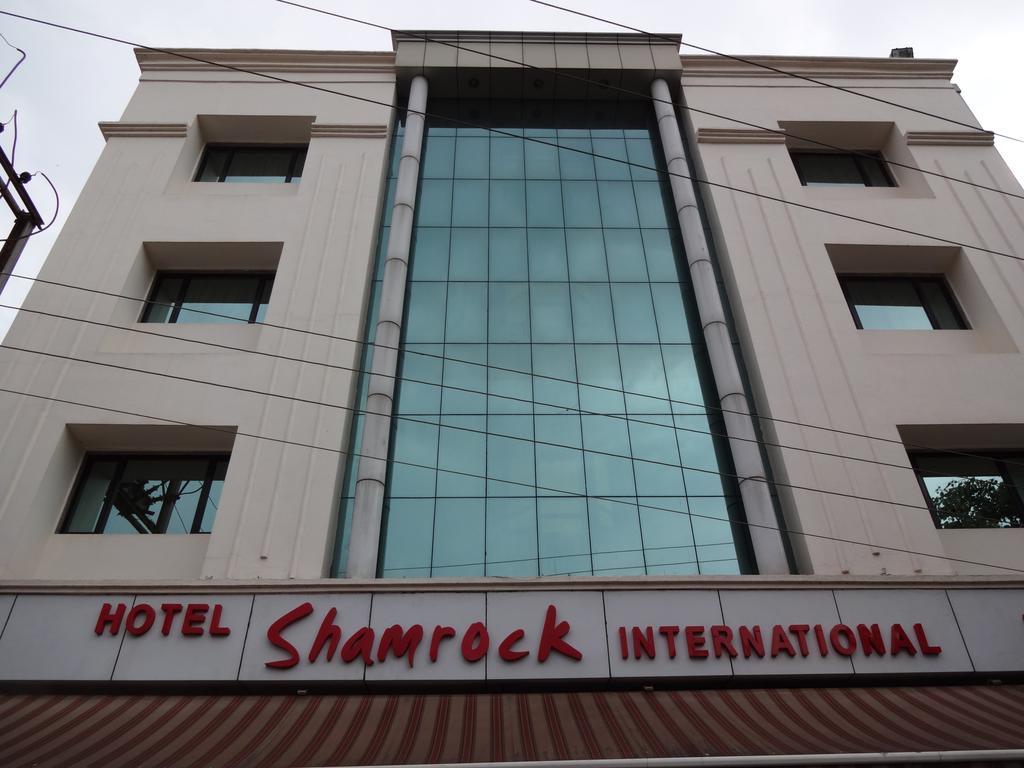 Hotel Shamrock Rāipur Exterior foto