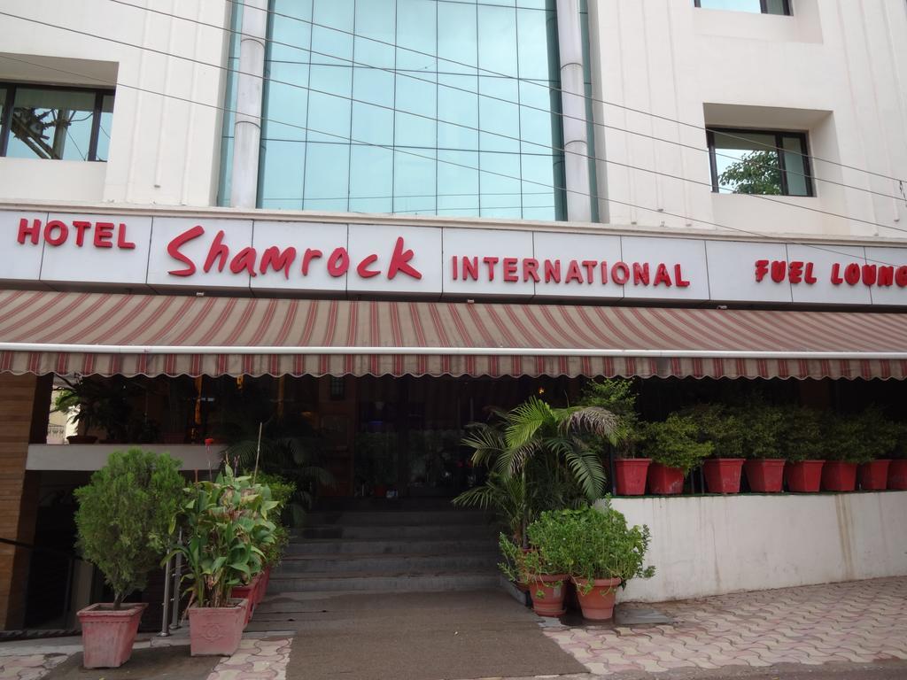 Hotel Shamrock Rāipur Exterior foto