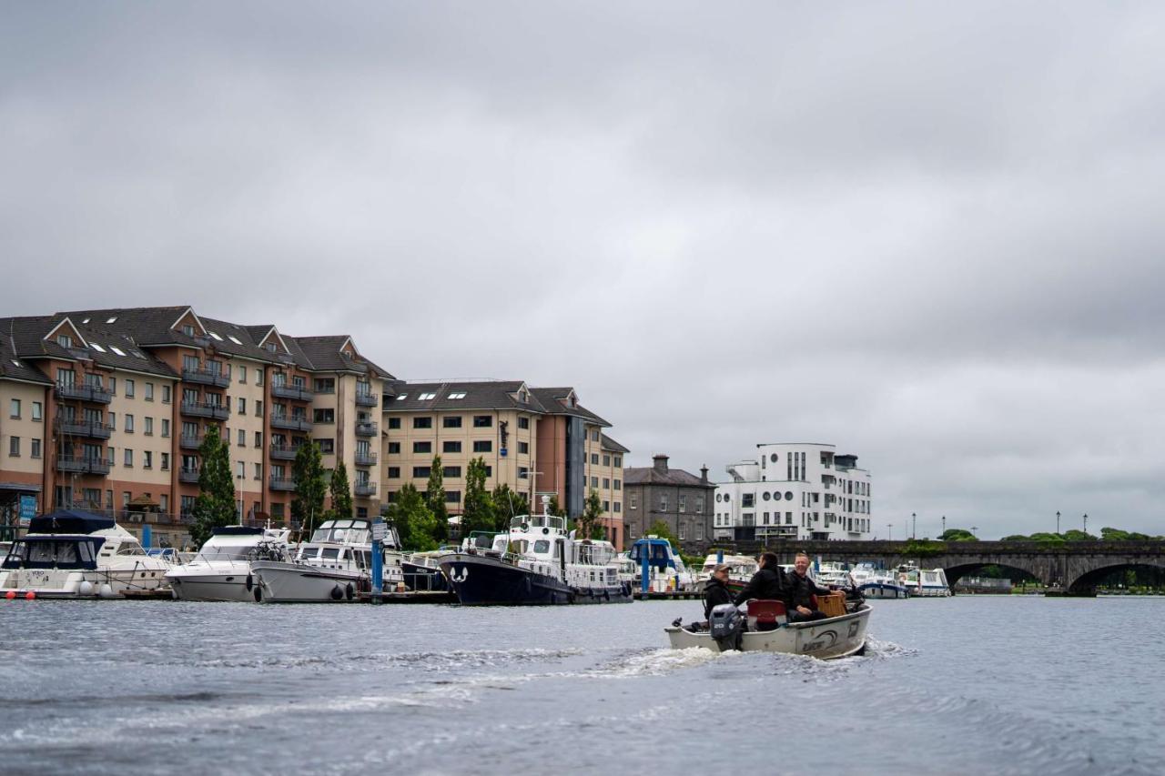 Radisson Blu Hotel, Athlone Exterior foto