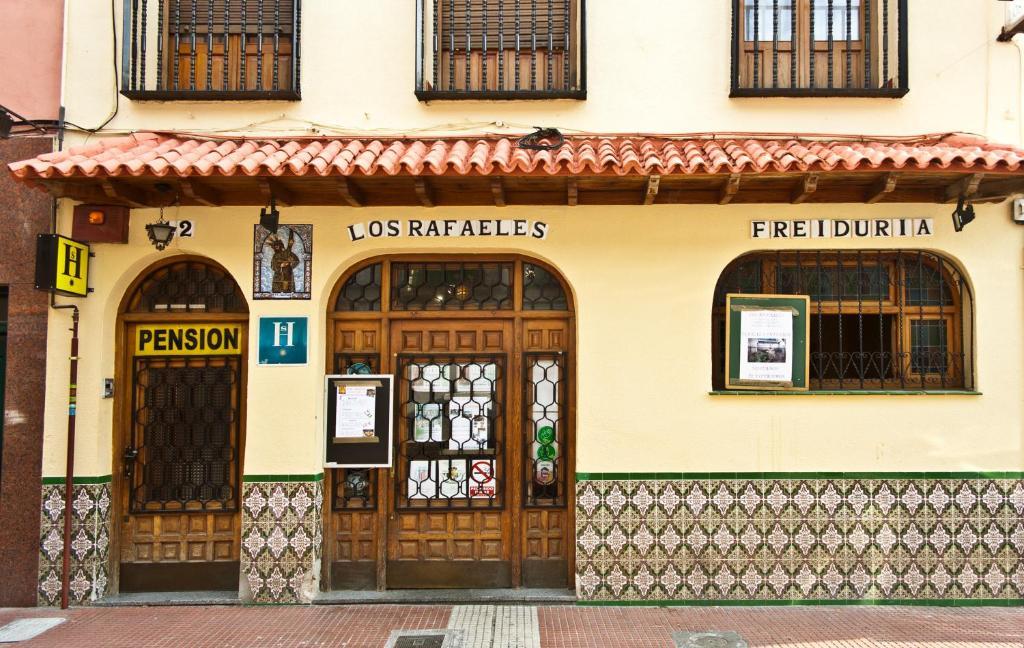 Hostal El Peine Torrejón de Ardoz Exterior foto