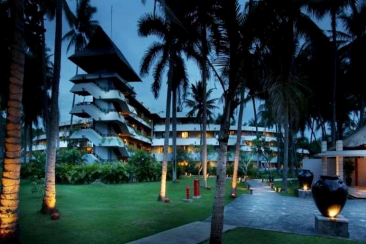 The Santosa Villas & Resort Lombok Mangsit Exterior foto