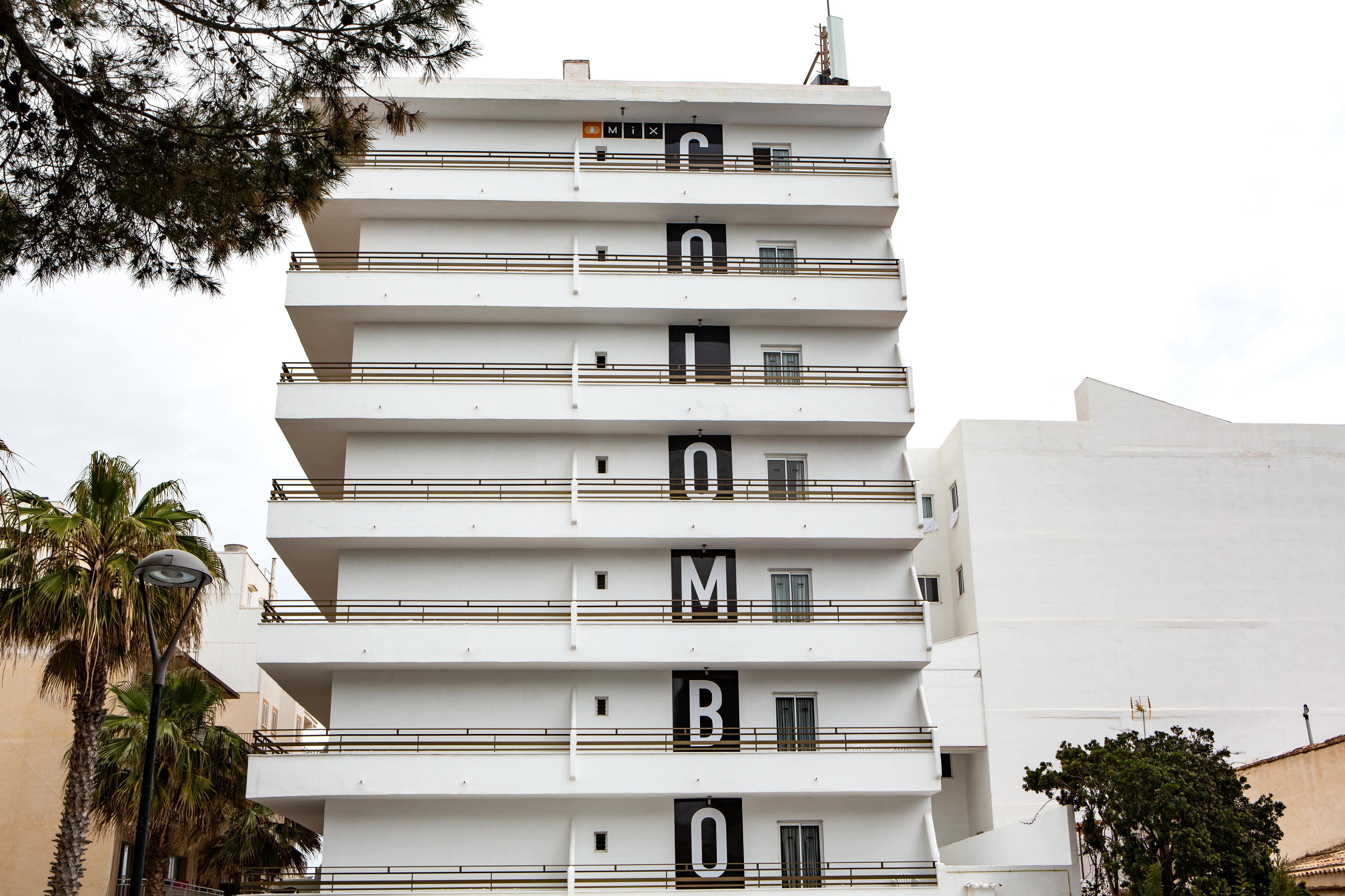 Mix Colombo Hotel S'Illot  Exterior foto