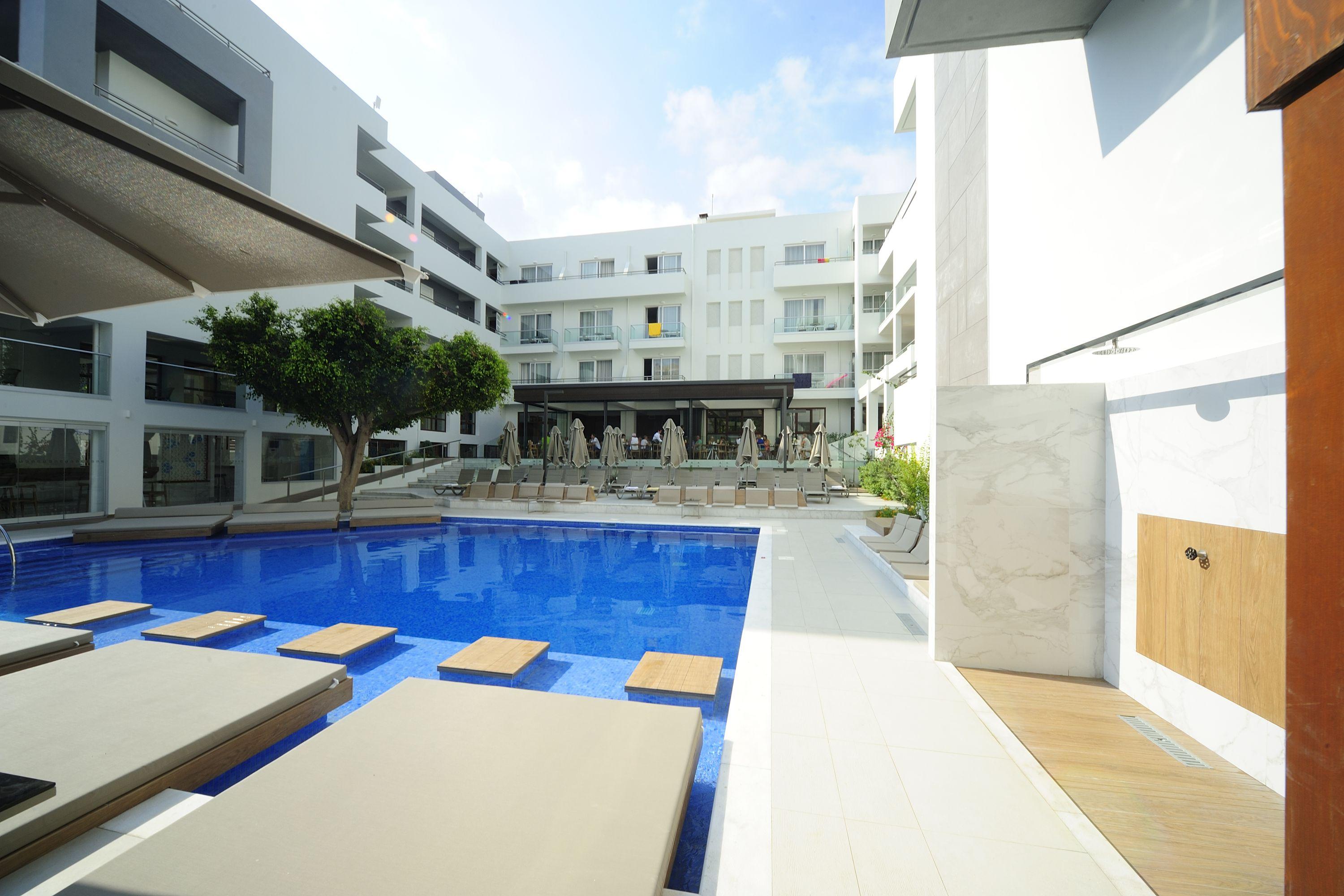 Atrium Ambiance Hotel (Adults Only) Rethymno Exterior foto