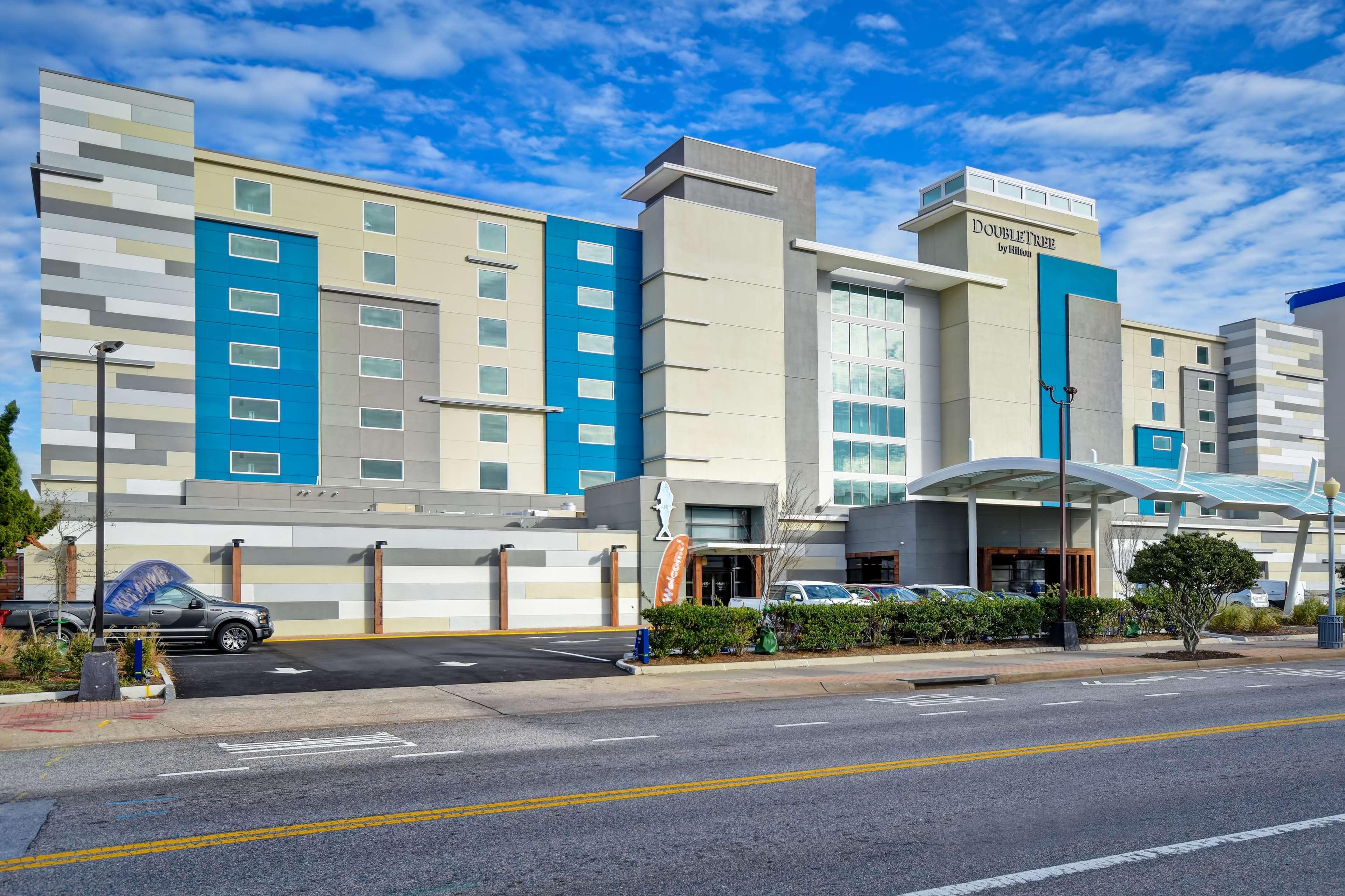 Doubletree By Hilton Oceanfront Virginia Beach Exterior foto