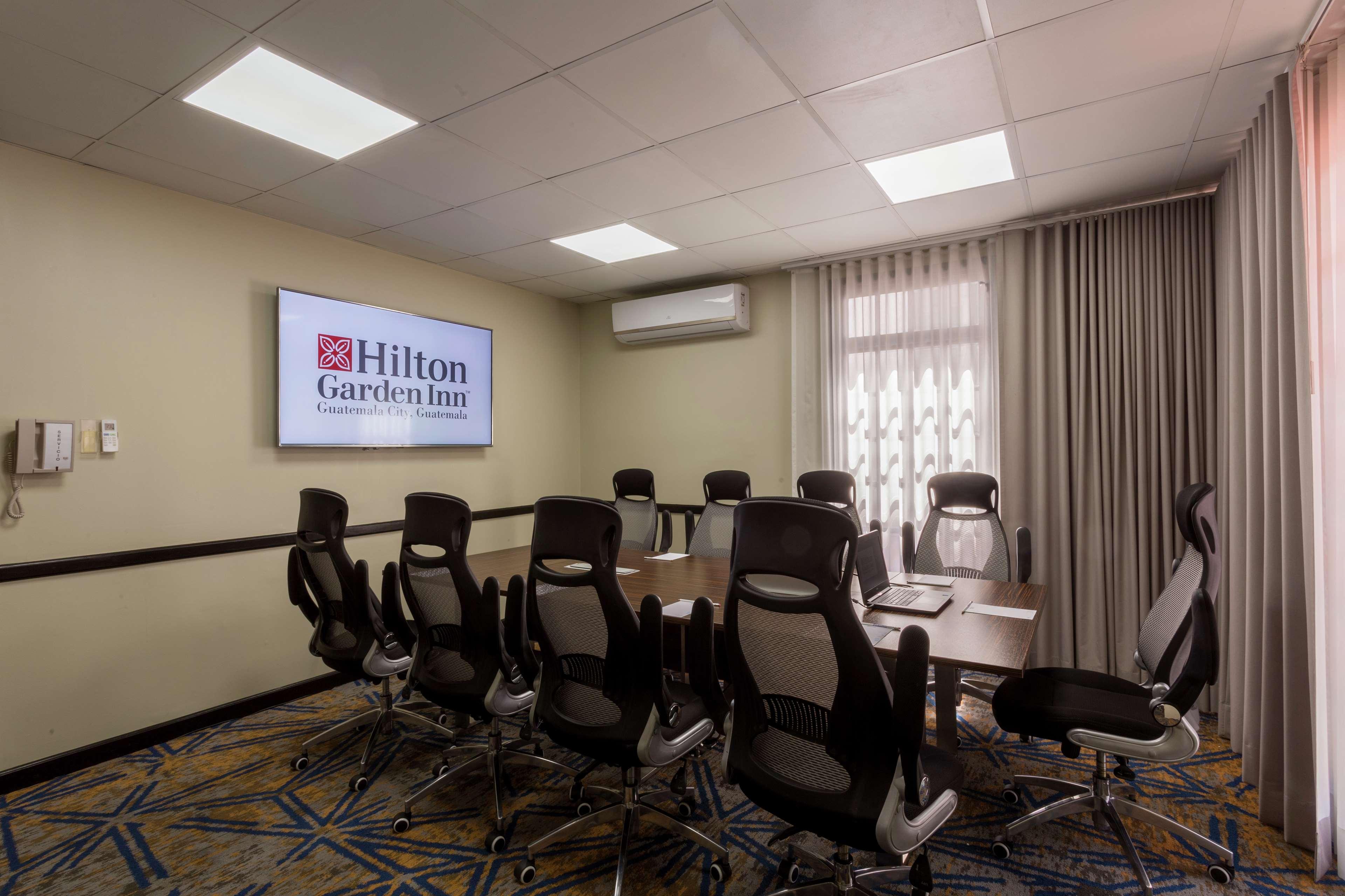 Hilton Garden Inn Guatemala City Exterior foto