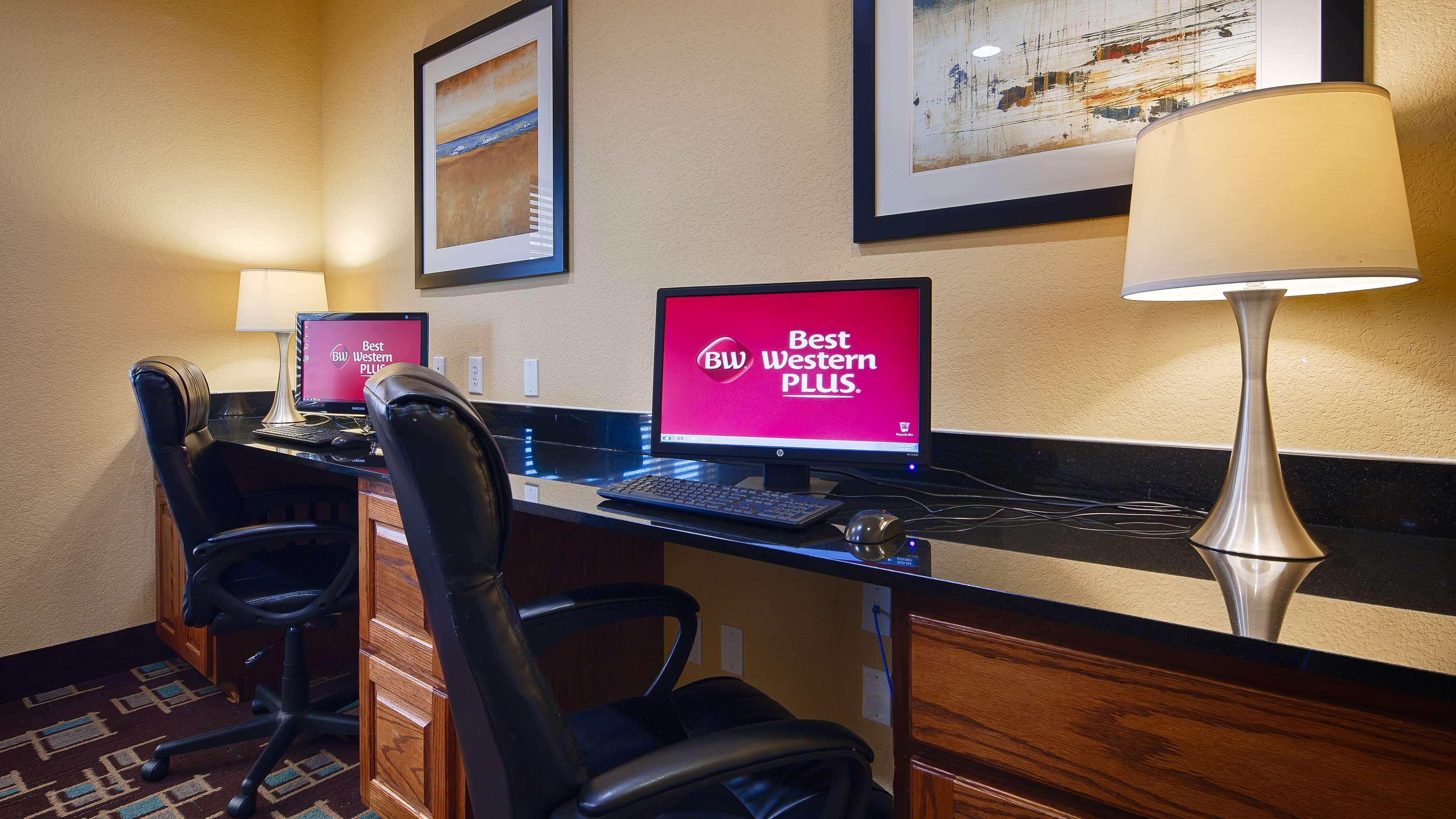 Best Western Plus Fort Worth Forest Hill Inn & Suites Exterior foto