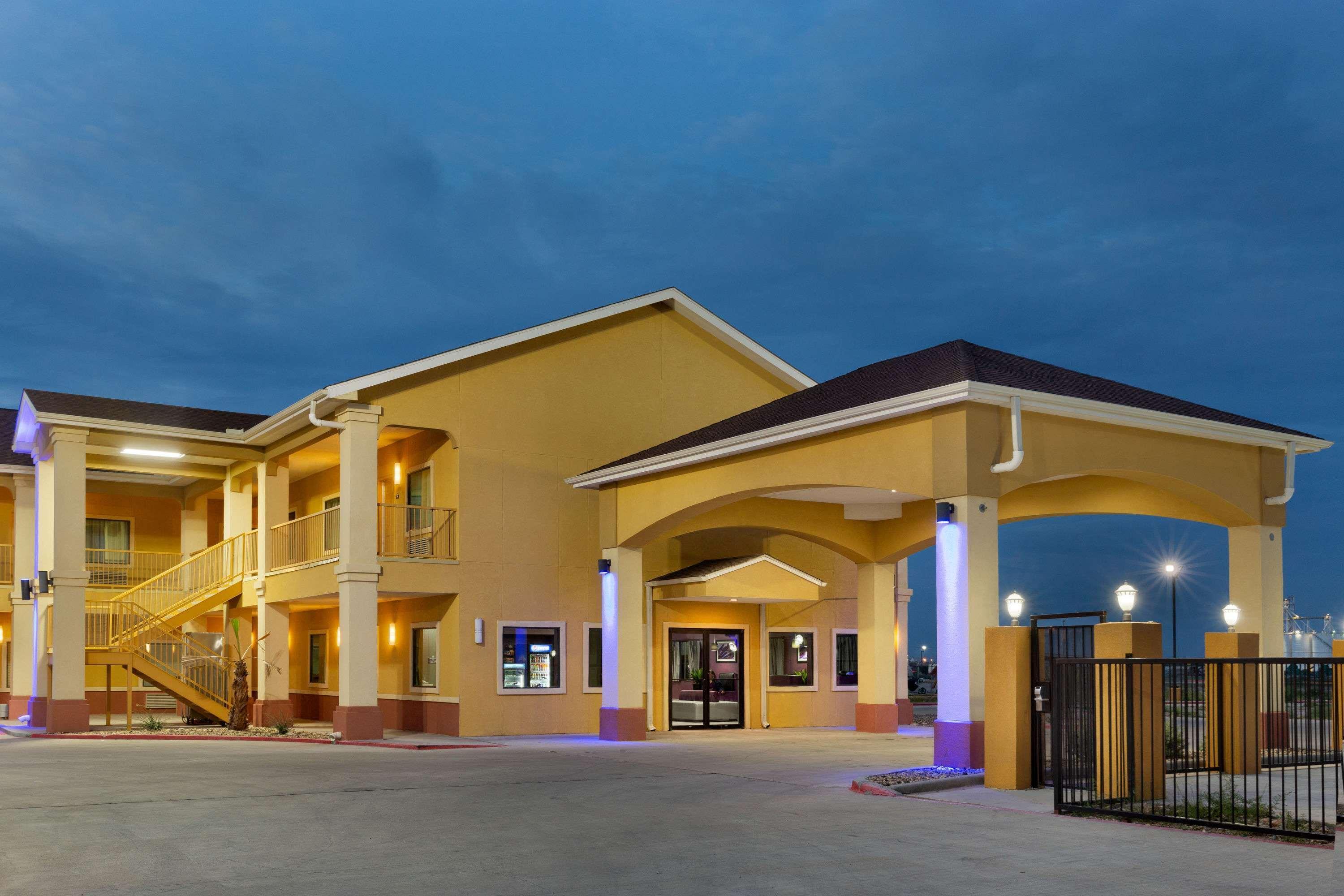 Days Inn By Wyndham Odessa Exterior foto